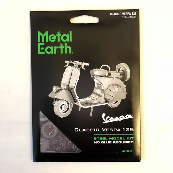 Metal Earth Classic Vespa 125 packaging