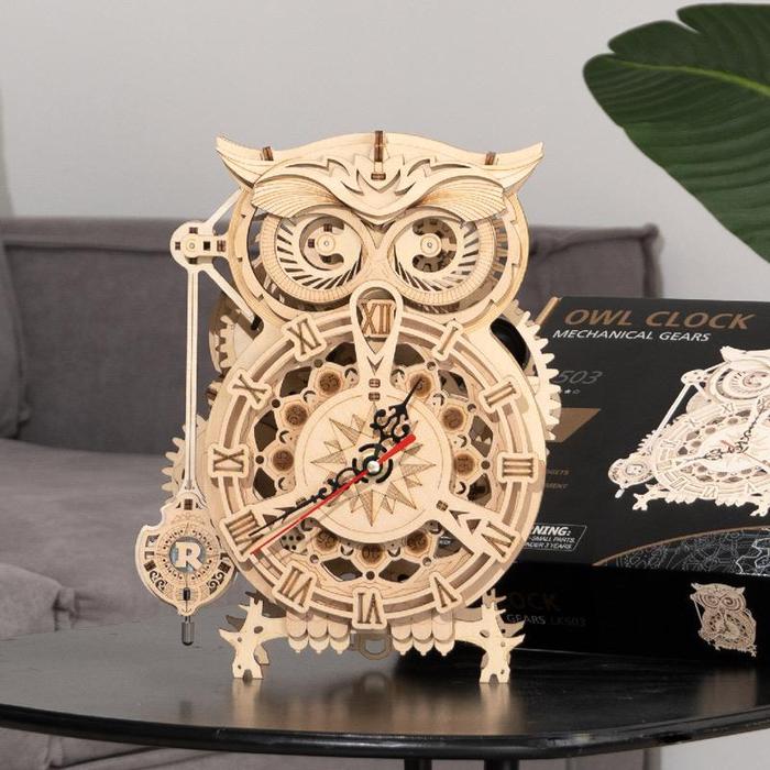 Mechanical Gears Owl Clock