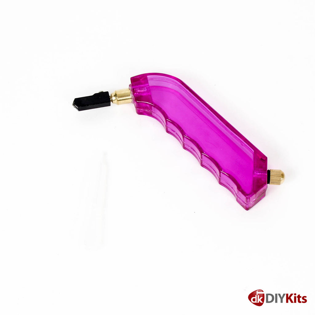 Pistol grip glass cutter