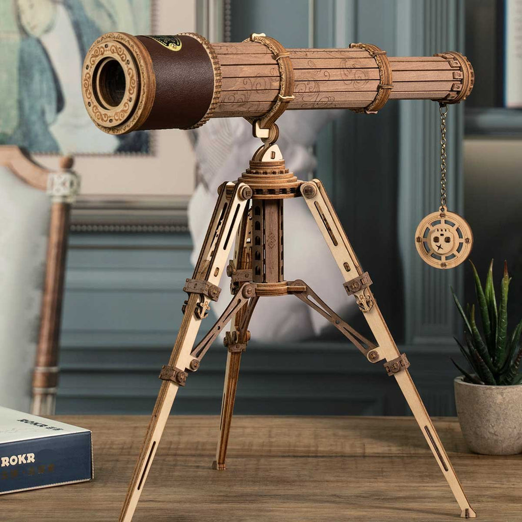 Monocular Telescope